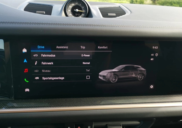 Porsche Cayenne cena 949999 przebieg: 58, rok produkcji 2024 z Łask małe 562